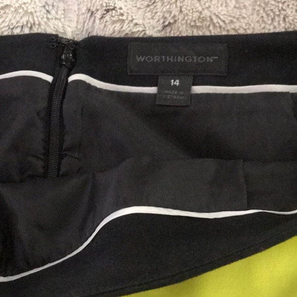 Bright yellow & black pencil skirt 14 color block back zip & darts mid rise 🐝 - Picture 5 of 8